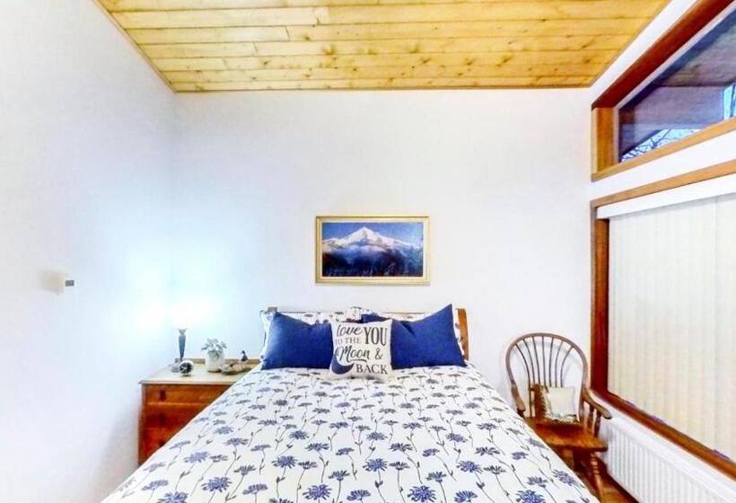 Номер Стандарт Вид на Сад, Angels Rest B&b Lavender Farm
