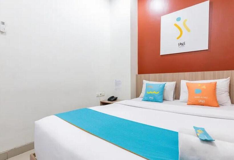 Номер Superior, Sans Hotel Rajawali Surabaya By Reddoorz