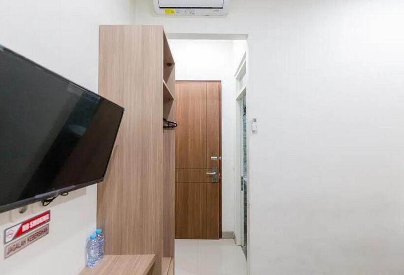 Номер Superior, Sans Hotel Rajawali Surabaya By Reddoorz