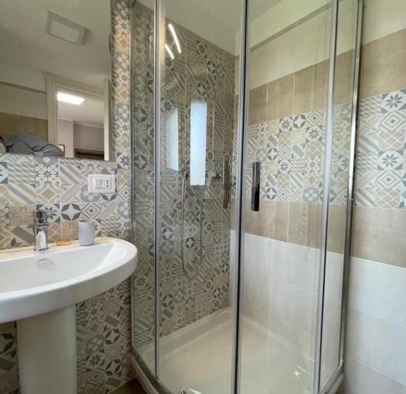 اتاق یک تخته با تراس, Mini B&b   Enrico Fermi