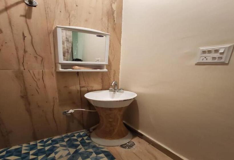 Трехместный Номер Классика, Pop 82375  Green Star