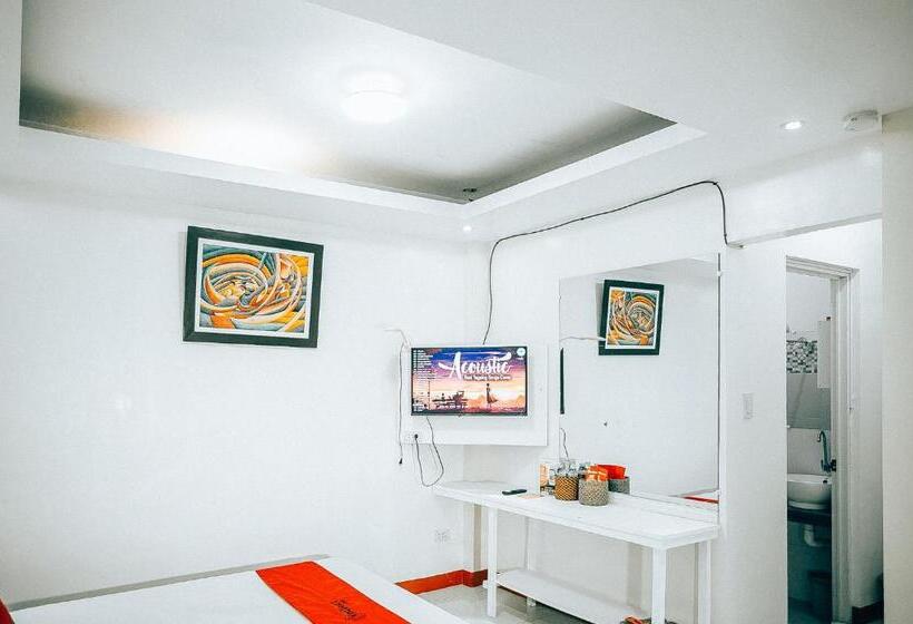 Номер Стандарт, Reddoorz At S & L Apartelle Daraga Albay