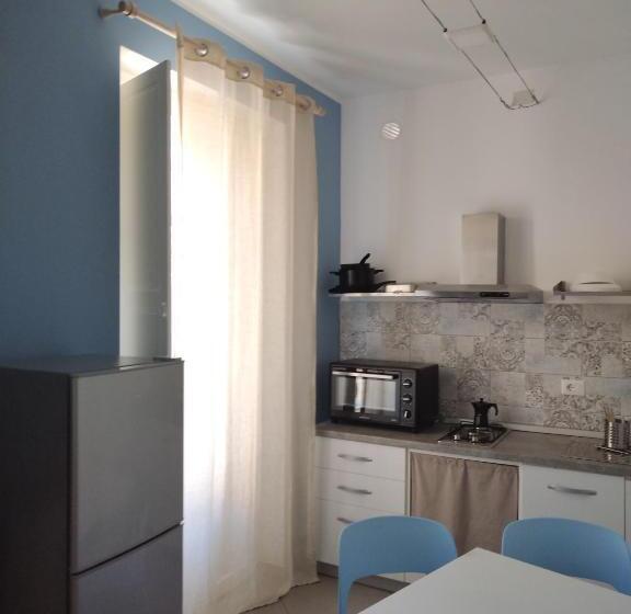 带1个卧室的带阳台的公寓, La Reggia Apartments Milazzo