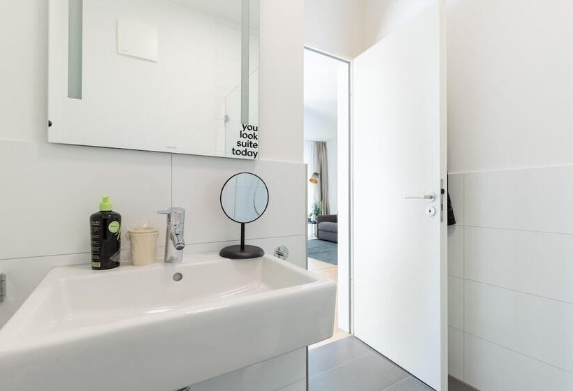 Люкс, Limehome Gutersloh Eickhoffstraße