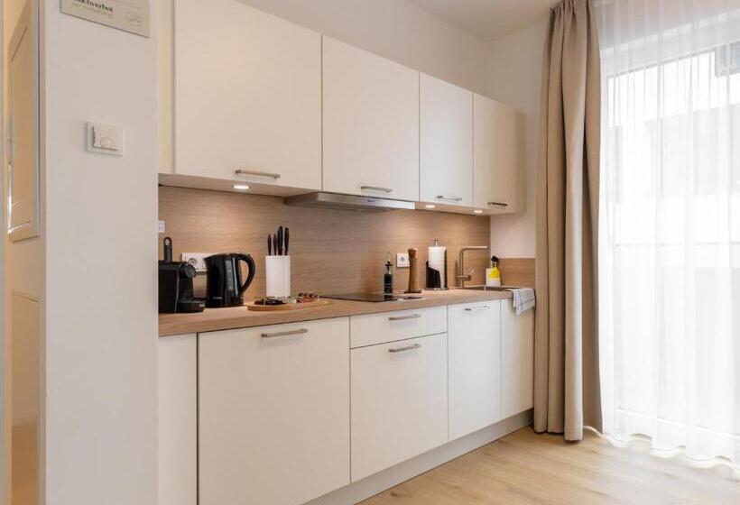Люкс, Limehome Gutersloh Eickhoffstraße