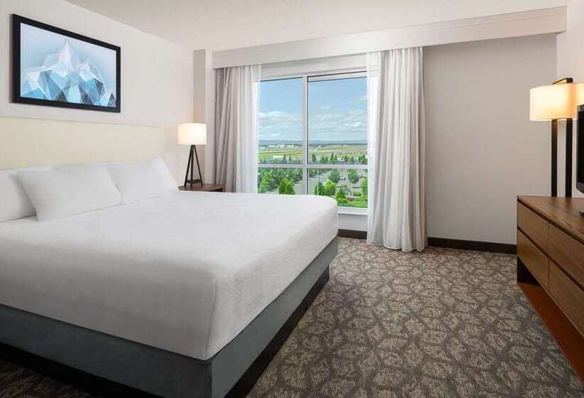 キングサイズベッドのスイートルーム, Embassy Suites By Hilton Nashville Se Murfreesboro