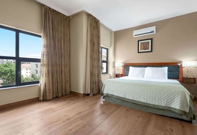 سوییت, Hawthorn Suites By Wyndham Abuja