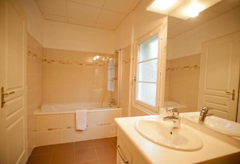 Номер Стандарт, Logis Hotel Beaudon