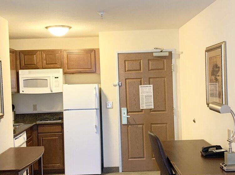 Люкс, Staybridge Suites   Albuquerque Airport, An Ihg