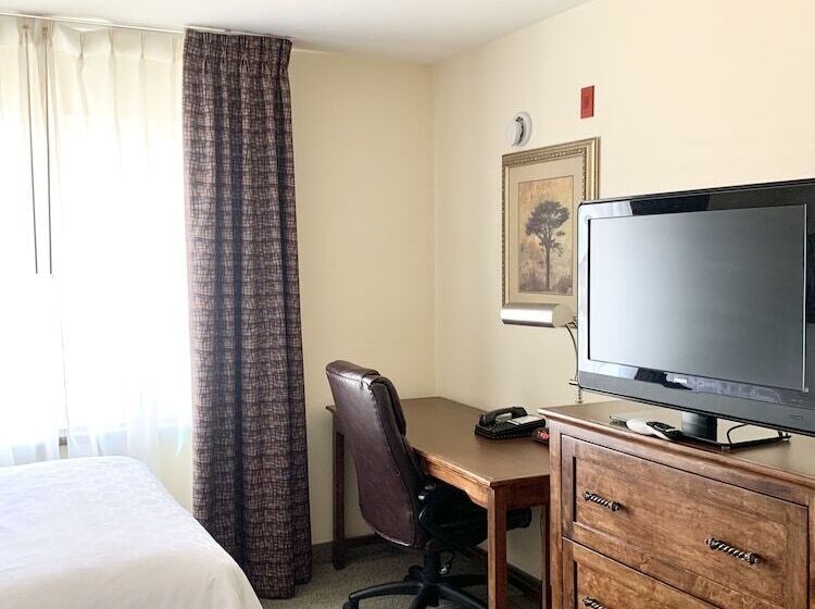 Люкс Адаптированный для Инвалидов, Staybridge Suites   Albuquerque Airport, An Ihg