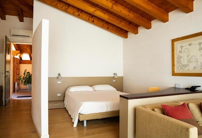 Студия Стандарт, Residence Regina Dei Prati