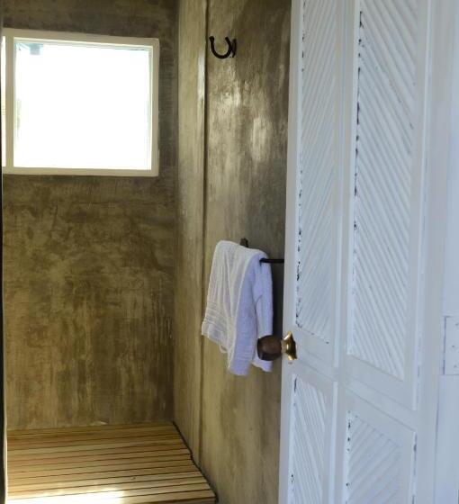 اتاق لوکس, Casa Barlovento