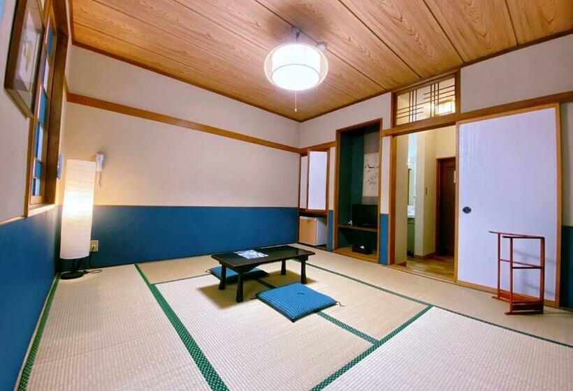 带共用浴室的标准房间, Lodge Atelier