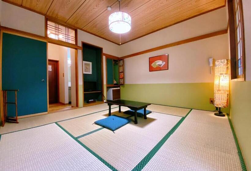 带共用浴室的标准房间, Lodge Atelier