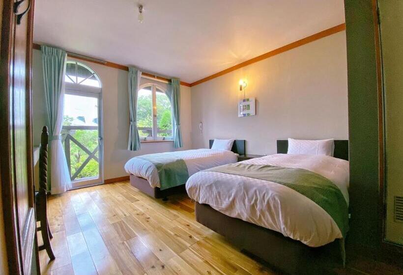 标准三人间, Lodge Atelier