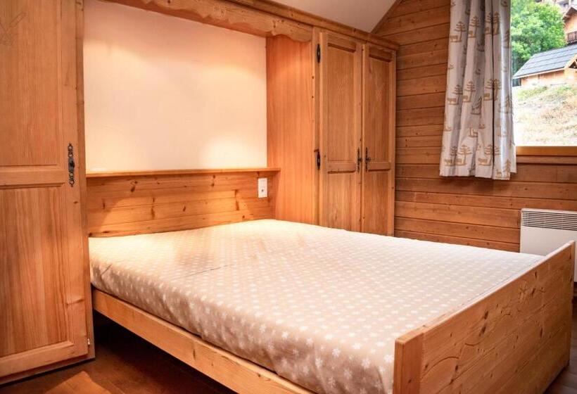 샬레, Chalets De Praroustan By Actisource
