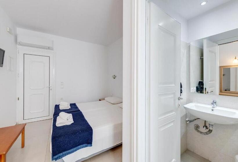 Номер Стандарт, Maki S Place