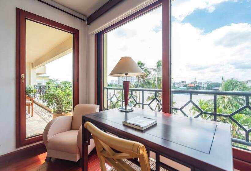 آپارتمان 2 خوابه, Saigon Domaine Luxury Residences