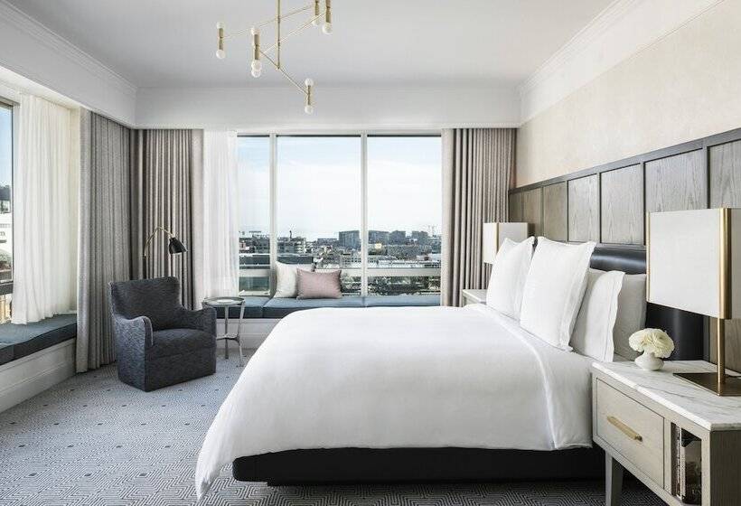 סוויטת פרמיום, Four Seasons Hotel San Francisco