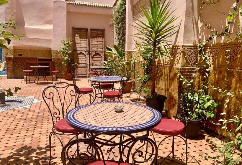 스탠다드 룸, Riad Zahraa Al Ismailia