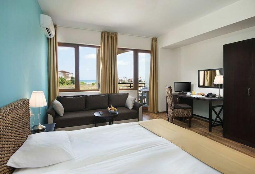 Комфортабельный номер с боковым видом на море, Sunrise All Suites Resort   All Inclusive