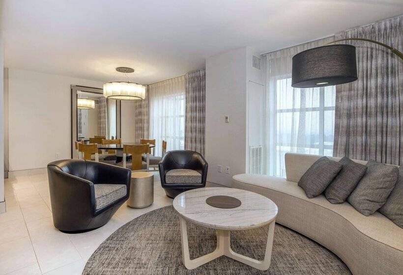 Suite Presidencial, Embassy Suites By Hilton Raleigh Durham Airport Brier Creek