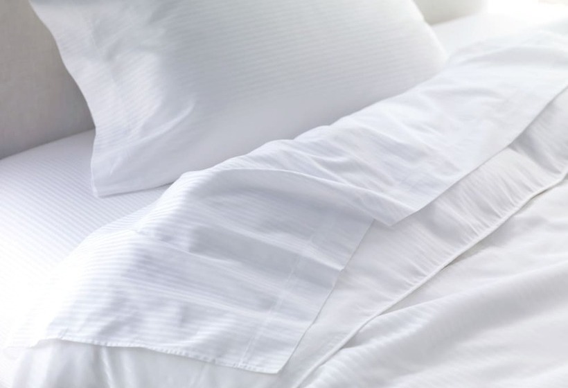 Номер Классика Двуспальная Кровать, The Westin Washington National Harbor
