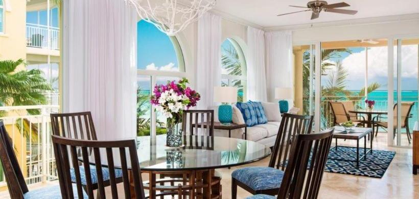 2 Bedrooms Suite Sea View, The Tuscany On Grace Bay