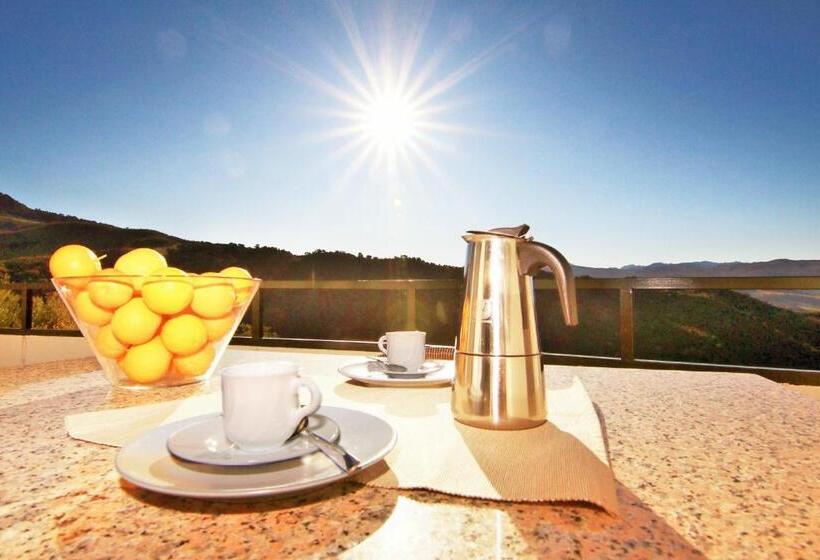 Студио Стандарт с Видом, Casas Rurales Los Algarrobales