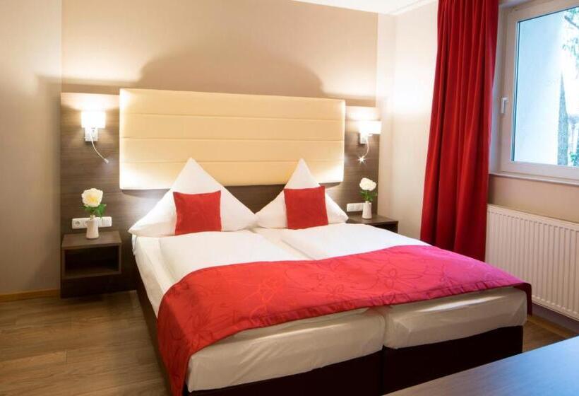 Номер Стандарт, Koos Hotel&apartments   City Apart