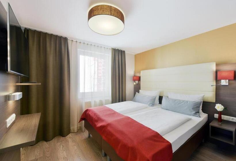 Апартаменты 4 Спальни, Koos Hotel&apartments   City Apart