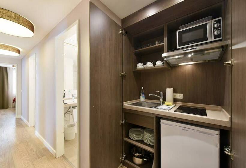 Апартаменты 4 Спальни, Koos Hotel&apartments   City Apart