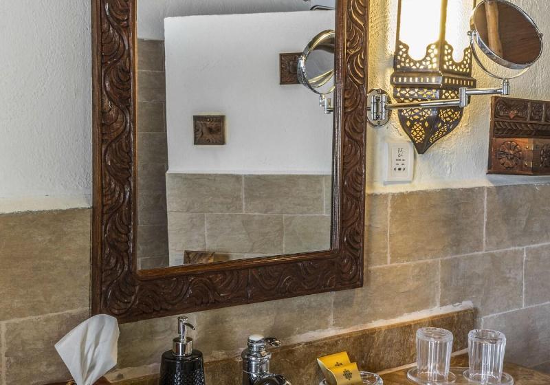 اتاق استاندارد, Breezes Beach Club And Spa