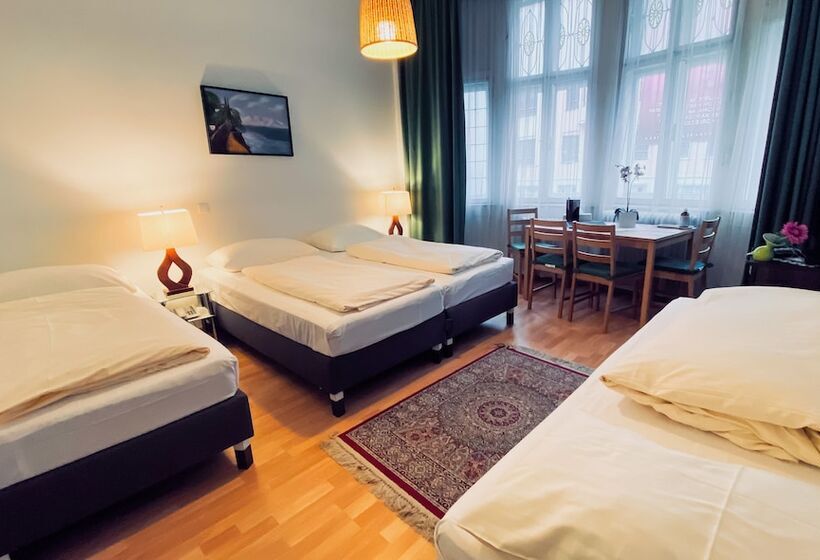 4인용 스탠다드 룸, Pension Hotel Mariahilf