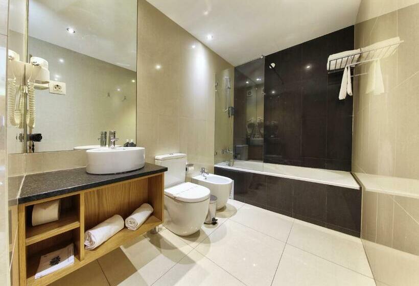 Полулюкс, Agua Hotels Riverside