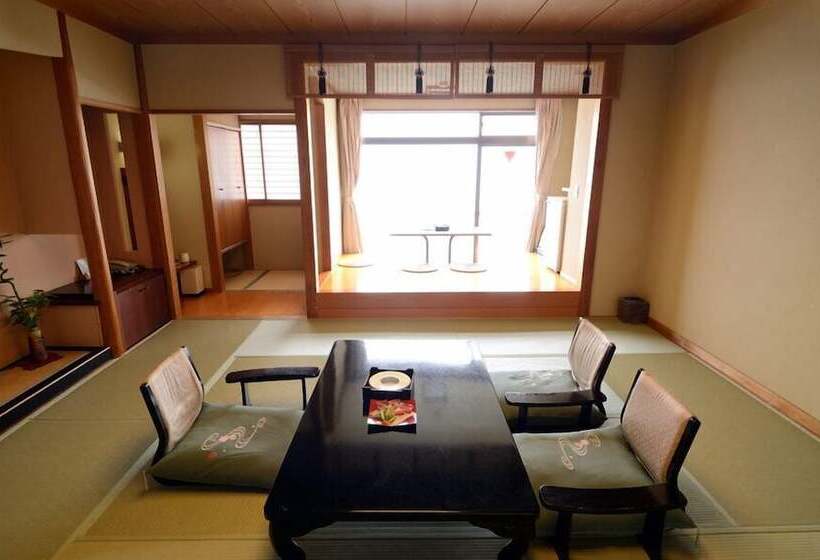 Четырехместный Номер Deluxe, Inatori Tokai Hotel Yuen