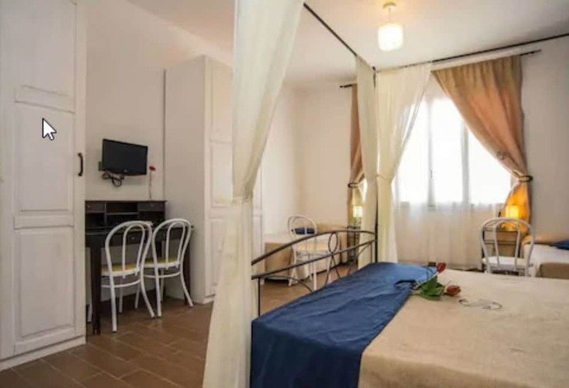 Номер Стандарт Трехместный, Noto Marina