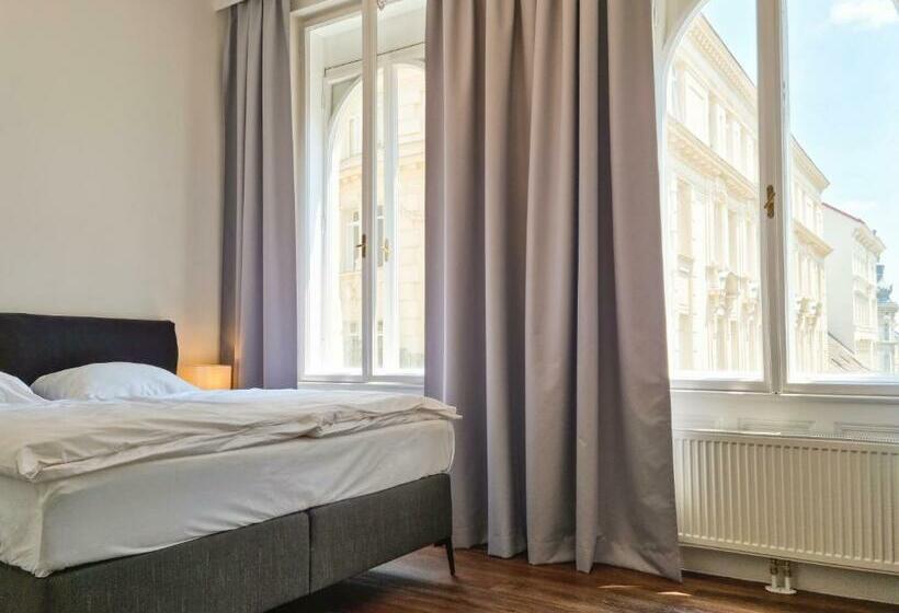 스탠다드 룸, Pension Mozart   Newly Renovated