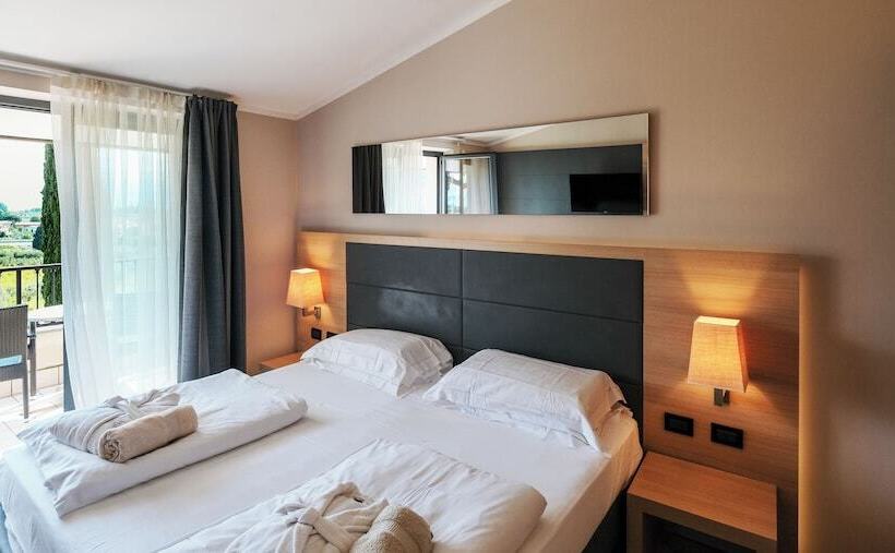コンフォートルーム, Resort Villa Luisa & Spa