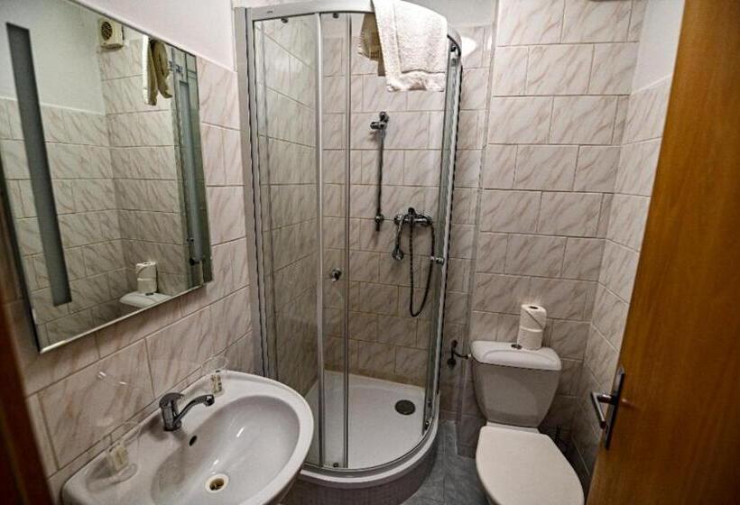 Апартаменты 1 Спальня, Aparthotel Faust