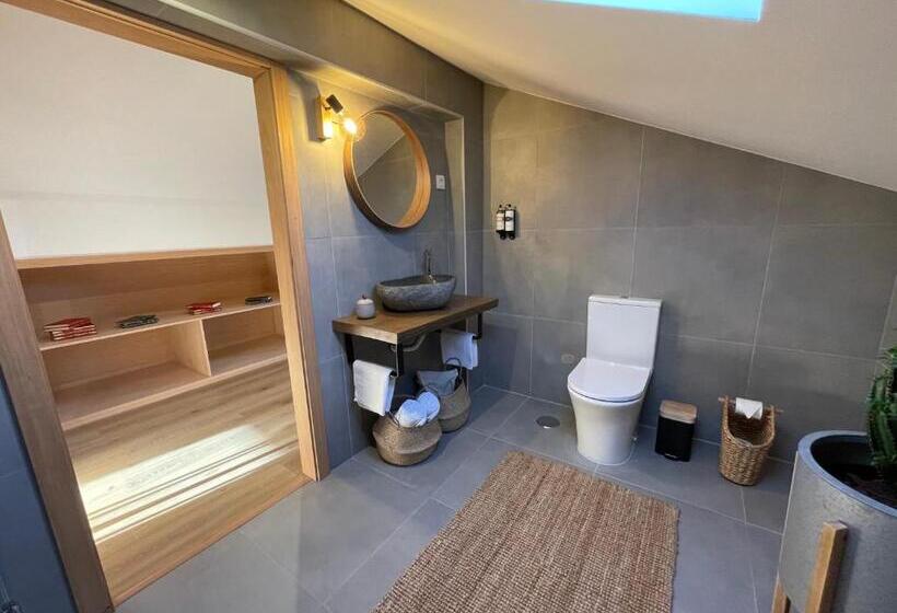 Номер Стандарт Вид на Бассейн, Villa D’aurora Country Suites