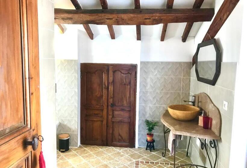 Стандартный Номер Кровать Кинг, La Bergerie Des Amandiers Chambres Et Table D Hôtes
