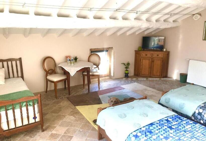 스탠다드 룸, La Bergerie Des Amandiers Chambres Et Table D Hôtes