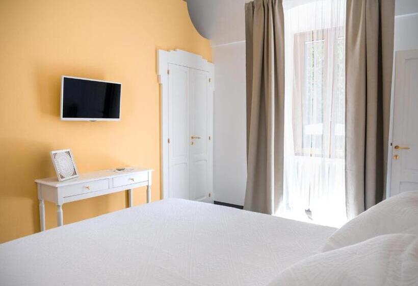 Номер Deluxe, Villa Aurelia Suites And Apartments