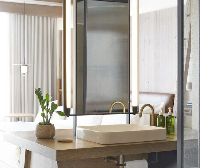 Standart Oda, 1 Hotel Nashville
