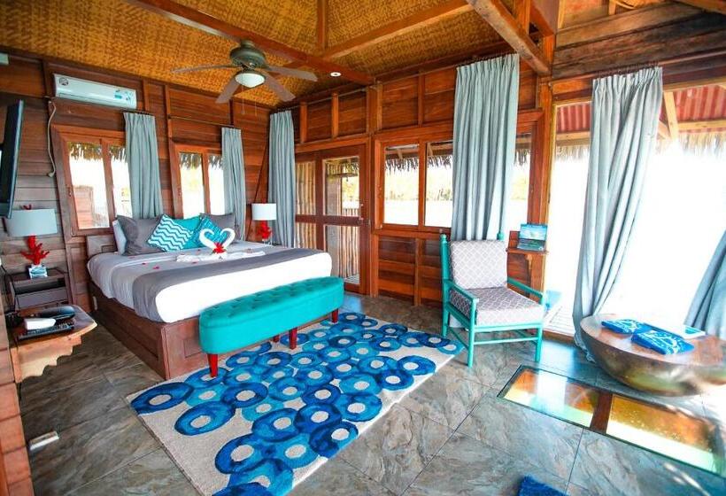 بانگلوی لوکس, Azul Over The Water Resort
