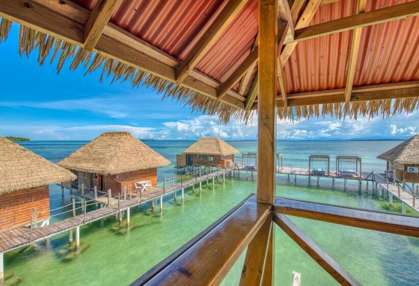 بانگلوی استاندارد 2 خوابه, Azul Over The Water Resort