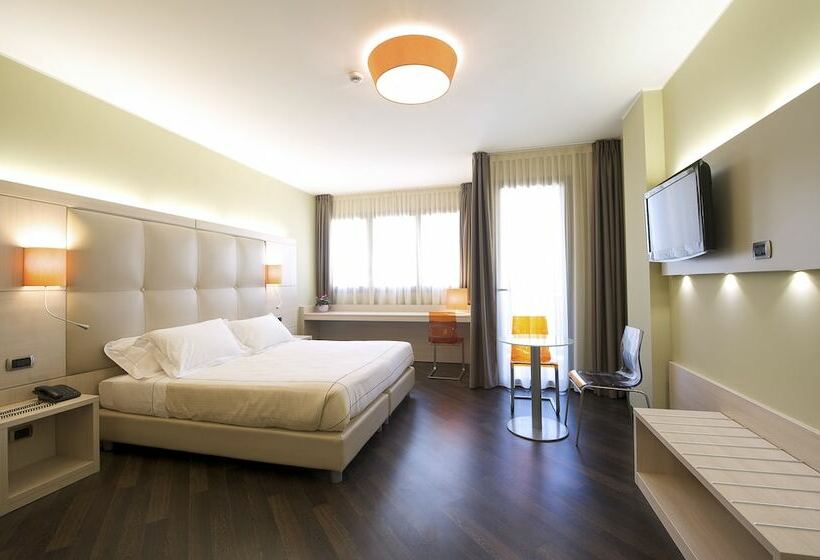 Familienzimmer, Acca Palace Aa Hotels