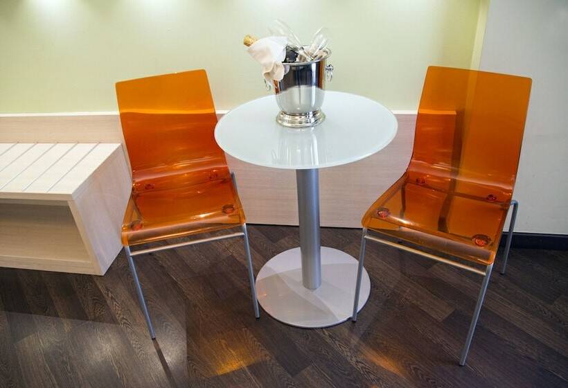 Standardeinzelzimmer, Acca Palace Aa Hotels