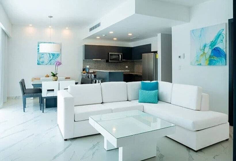 3 Schlafzimmer Suite, The Fives Beach Hotel & Residences - All Inclusive